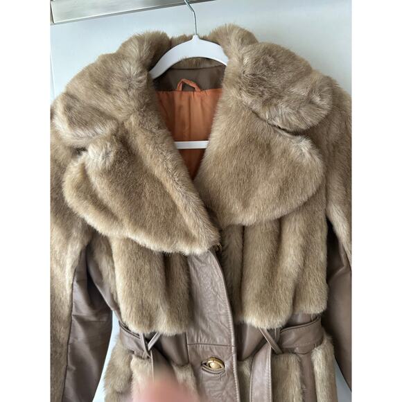 Vintage 70’s style fur coat with leather panels by Jet Set size unknown - Picture 9 of 12